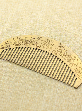 纯黄铜复古法手工匠作旧典藏国风艺术摆件福字刻莲花梳子按摩经典