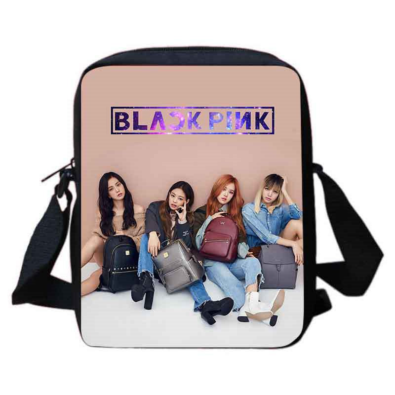 韩国女团 blackpink 周边斜挎包单肩斜跨户外休闲小方包女生收纳