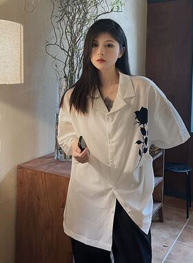 玫瑰印花黑色短袖衬衫女复古vintage夏季新款Polo上衣设计感小众