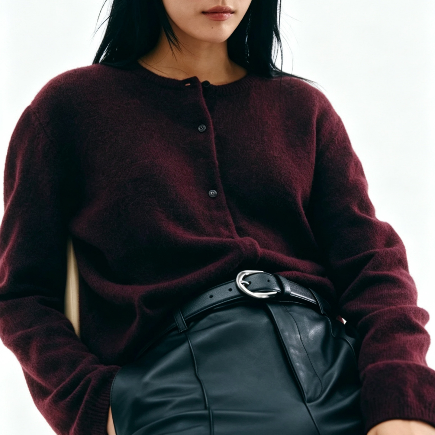 妞妞家软糯混纺针织开衫女简约圆领单排扣短款春秋外搭上衣8872