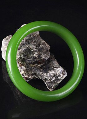 手环仿翡翠绿绿玉新疆玉髓镯子和田玉会销翡翠色菠菜时尚玉女手镯