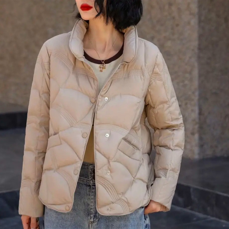 轻薄款白鸭绒羽绒服休闲立领