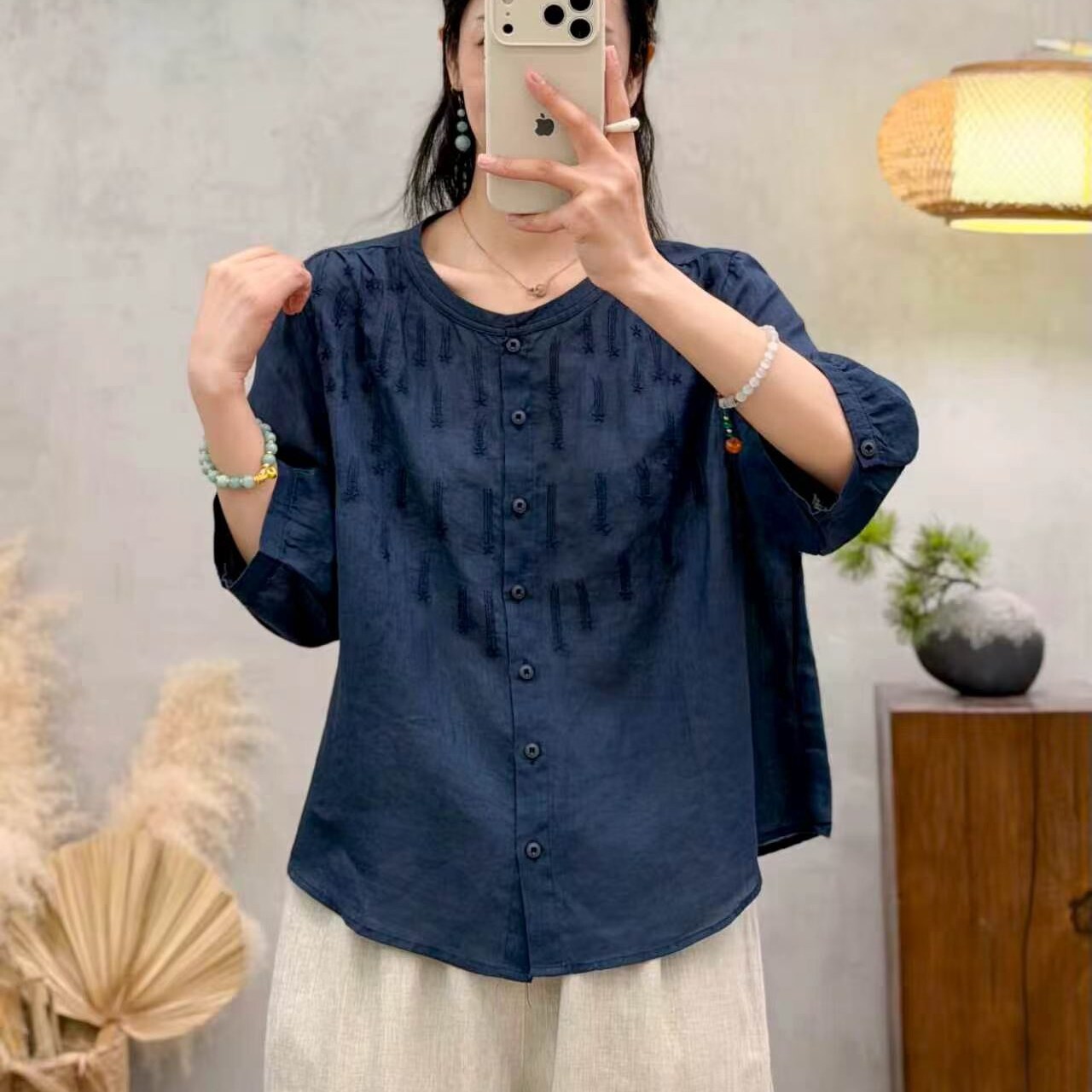 2026夏季苎麻新款文艺百搭休闲时尚气质显瘦减龄刺绣女七分袖衬衫