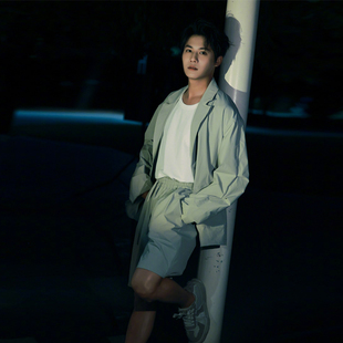 演出直播时尚发型师美发造型托尼老师风衣长袖短裤西服套装2016