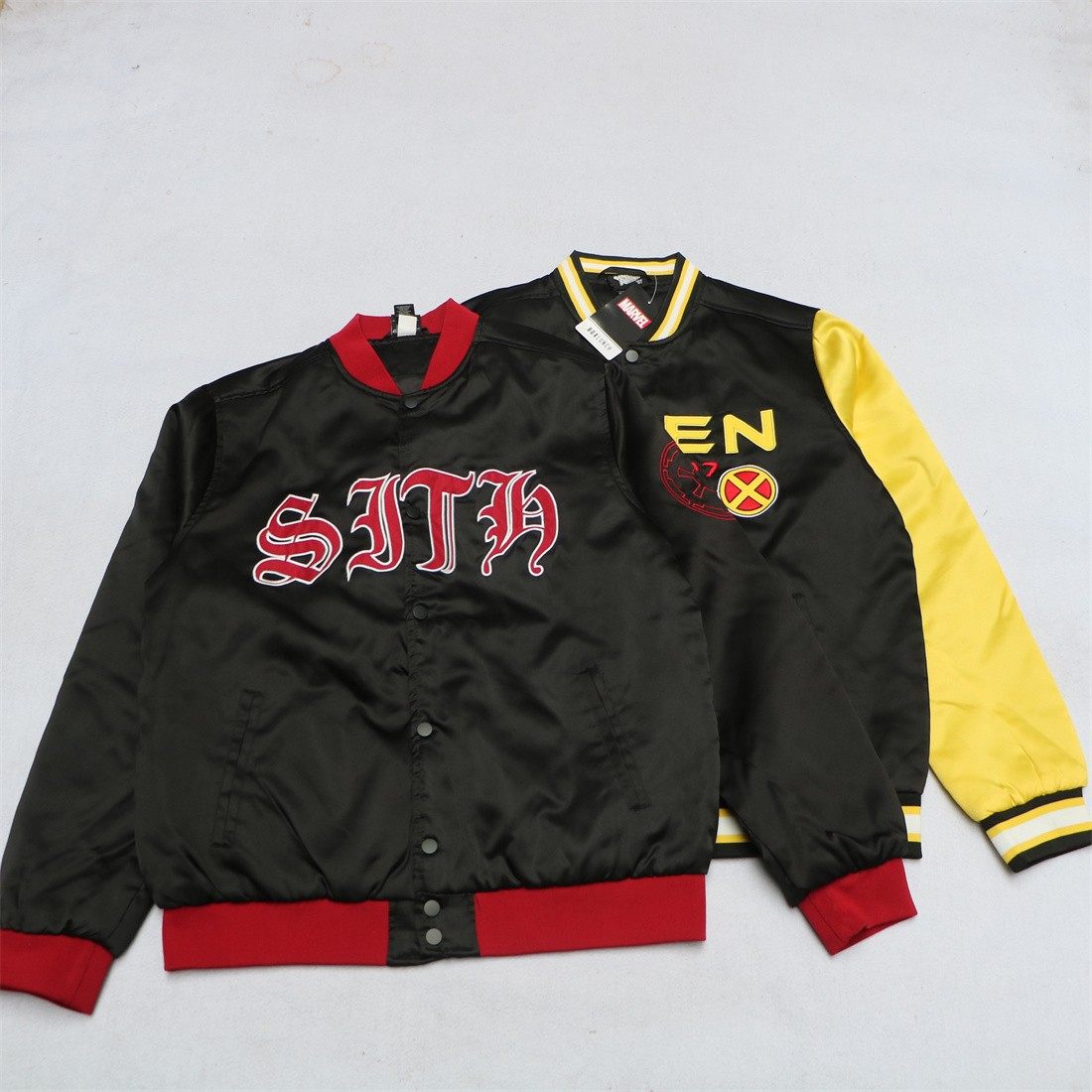 剪标秋冬薄棉刺绣棒球服夹克衫休闲时尚夹棉薄款棒球领夹克服外套