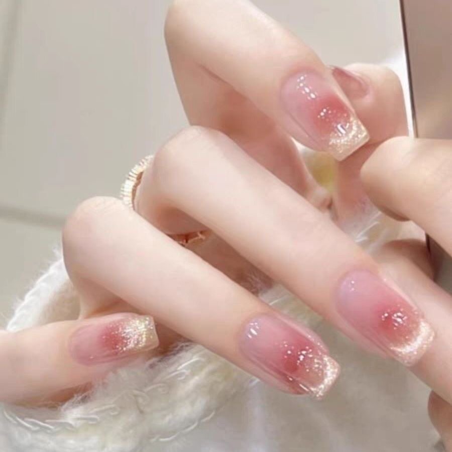 手工穿戴甲美甲新款日落腮红猫眼爆闪指甲贴片新娘孕妇甲片