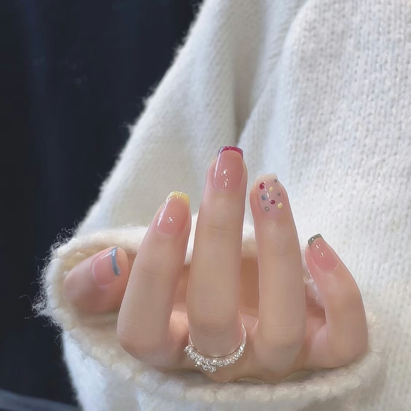 新款裸色彩色跳色波点纯手工穿戴甲学生网红高级感美甲成品假指甲,彩妆/香水/美妆工具,穿戴甲/甲片,淘宝优惠券,粉丝福利购,淘宝优惠卷