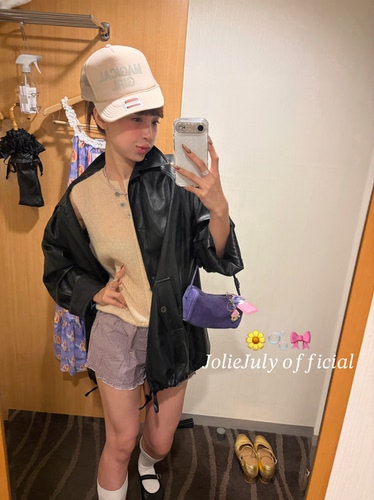 JolieJuly自制款 pu重工软软皮轻松感氛围皮衣外套