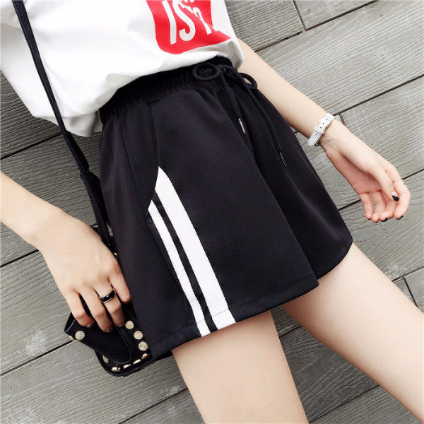 Wide leg sports shorts women's summer 2021 new Korean loose fit student running casual hot pants women
