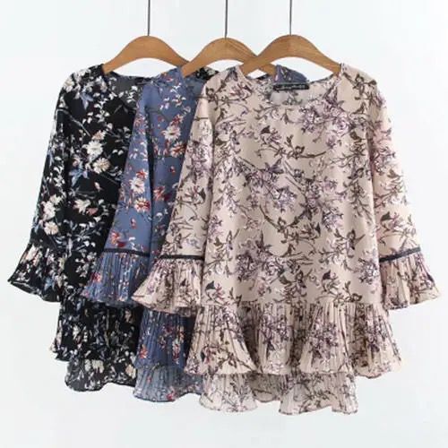 Large women's chiffon shirt spring dress fat mother show thin cover belly broken flower top loose foreign style middle-aged bottom coat woman