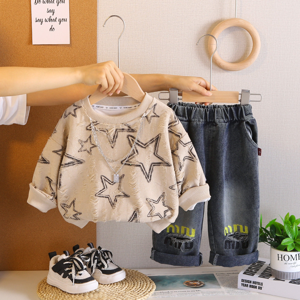 2026新款男童外套春秋洋1气宝宝秋装儿童春韩版儿童卫衣套装潮0-5