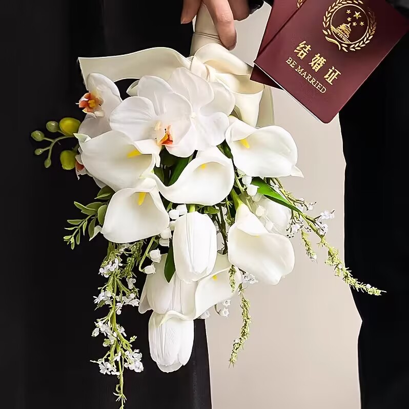 新娘手捧花仿真马蹄莲求婚把束