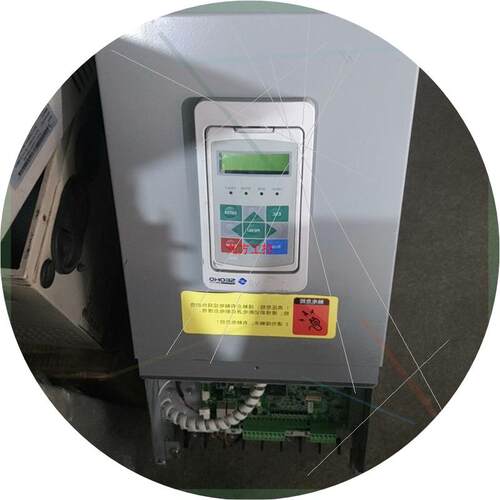 议价出售一台Qingdao SEOHO变频器,型号SOHO75N