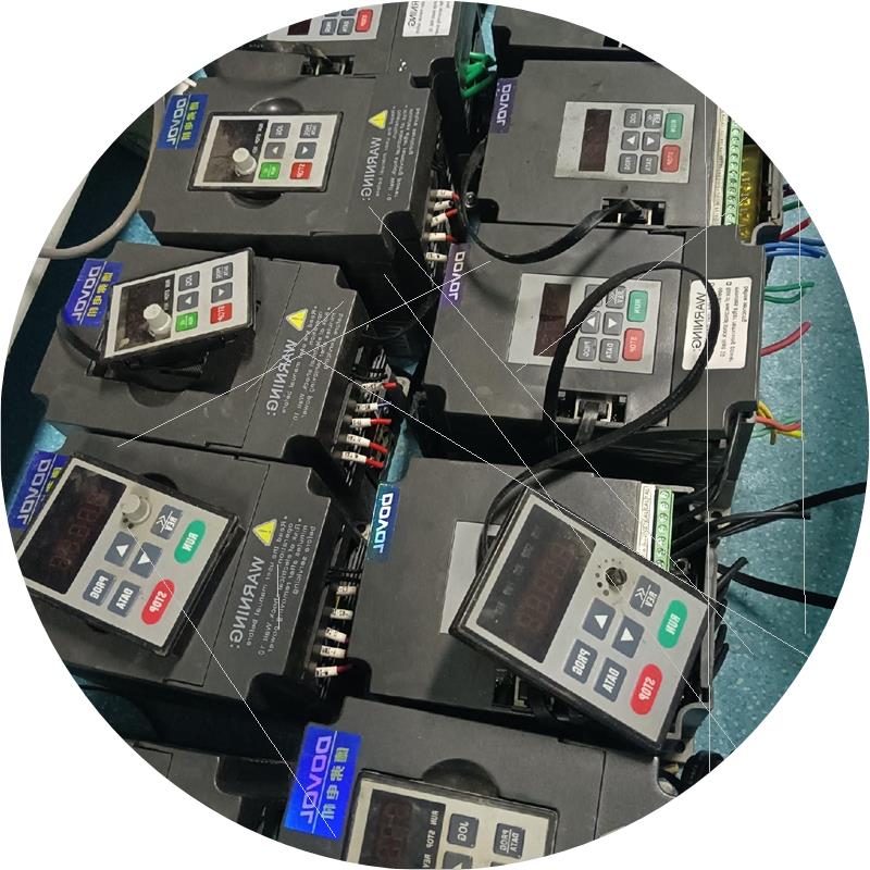 议价《议价》德弗变频器(0.75 kw~1.5kw)多台成色如图包好不