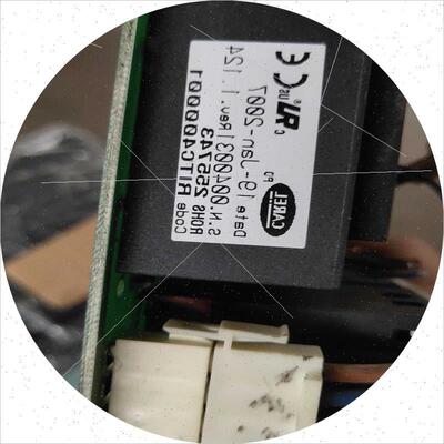 议价卡乐的板卡ritc400001拆机的看上去挺复杂