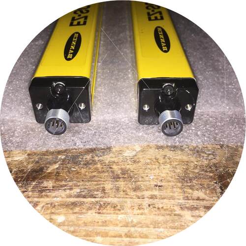 议价拆机光幕LS2LP30-600Q88(LS2LR30-600Q8LS2E30-600Q8)议价