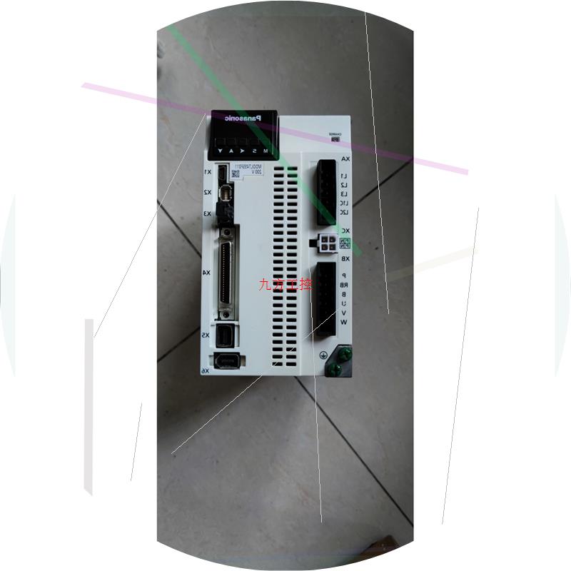 议价伺服驱动器 mddlt45sf011实物照片拍摄