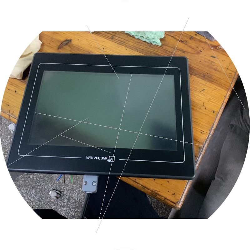 议价威纶通触摸屏MT6100i V5WV实物图片