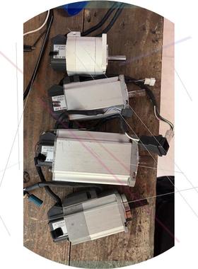 议价DENSO机械手电机MUMD MSMA 四个实物拍摄 三个轴