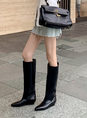 秋冬新款黑色复古真皮长靴女尖头显瘦高筒靴子直筒骑士靴丑丑靴