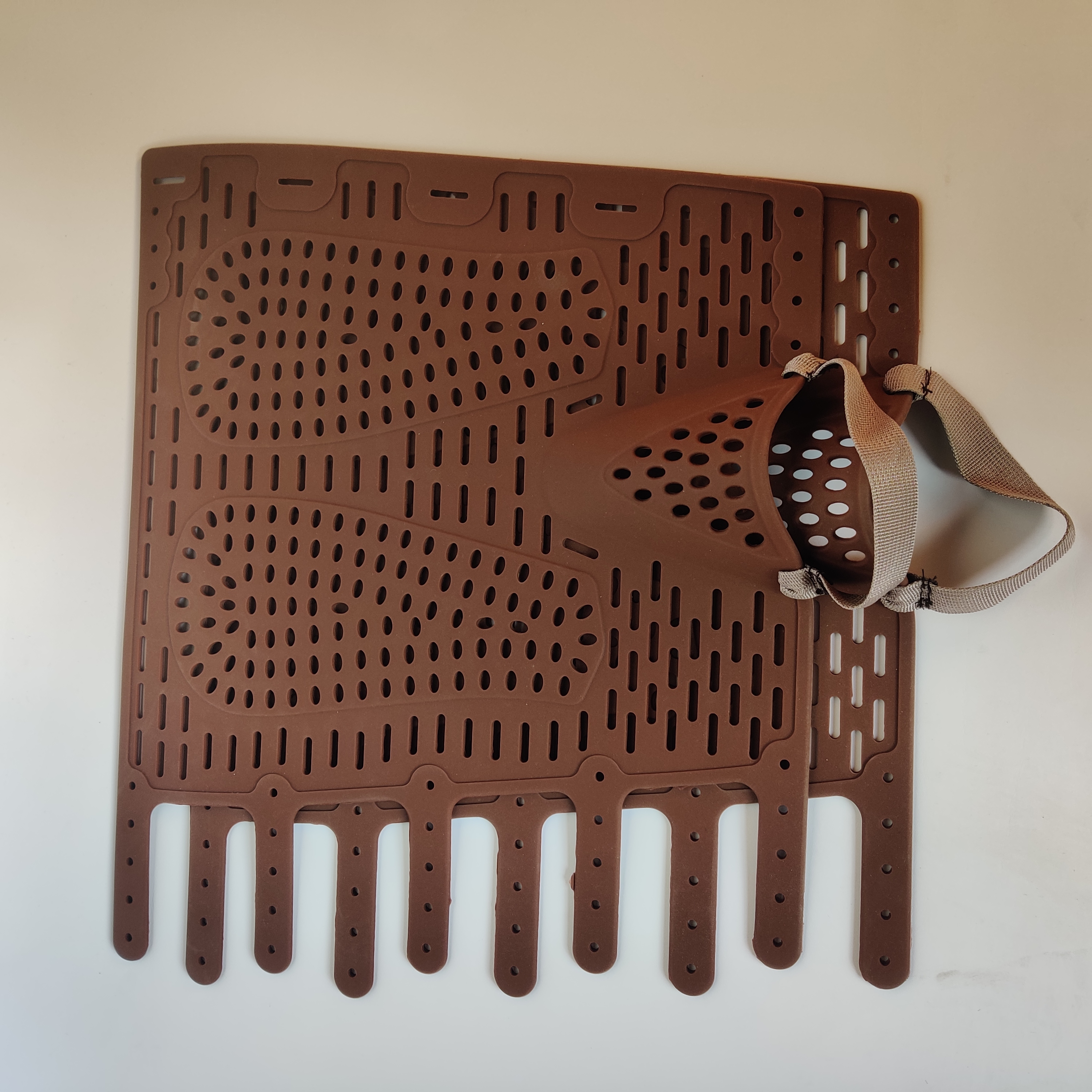 马术护腿套柔软透气硅胶鞋套舒适耐用骑马装备高端大气护脚骑士靴