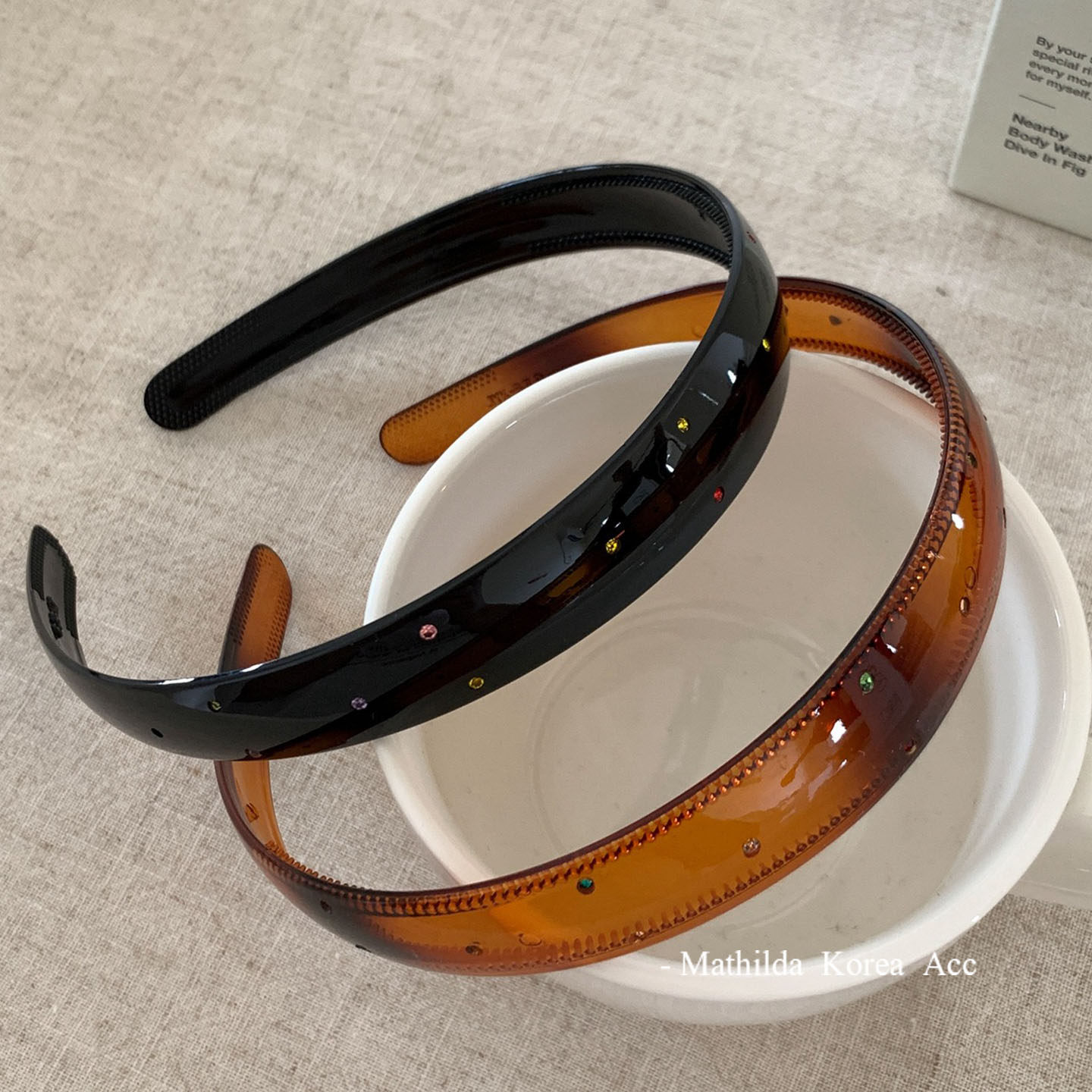 精致感复古彩色点钻发箍女宽边亚克力防滑发卡简约头箍发饰发捆新