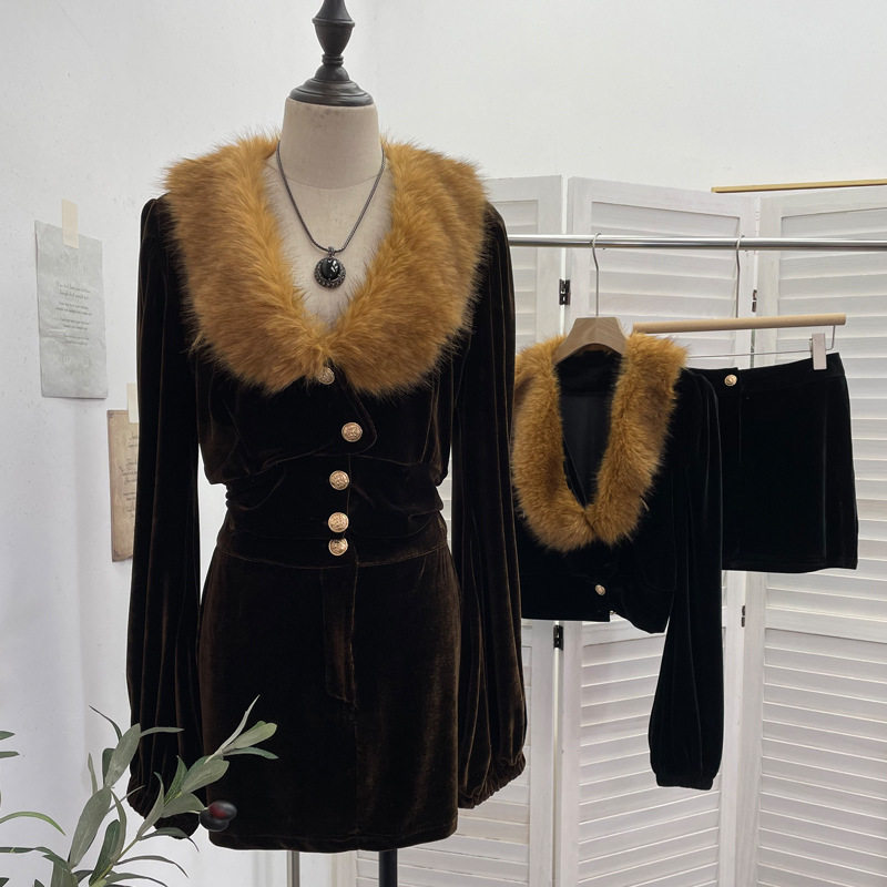 V领毛毛拼接排扣短款长袖衬衣+防走光包臀半身短裙两件套 套装女,女装/女士精品,休闲运动套装,淘宝优惠券,粉丝福利购,淘宝优惠卷