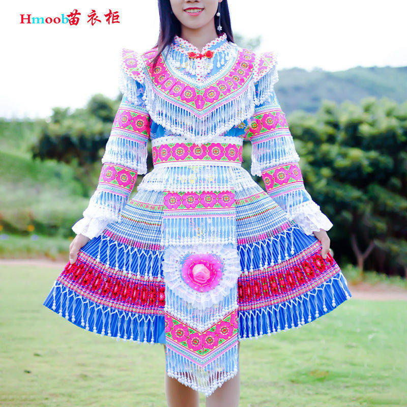 2020新款苗族服装女装少数民族云南文山贵州四川广西时尚刺绣套装