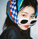 [Gaojie Minimalist Ellipse] Слушанные солнцезащитные очки без качества на самом деле предполагают, что рука человека - это зеркало ян