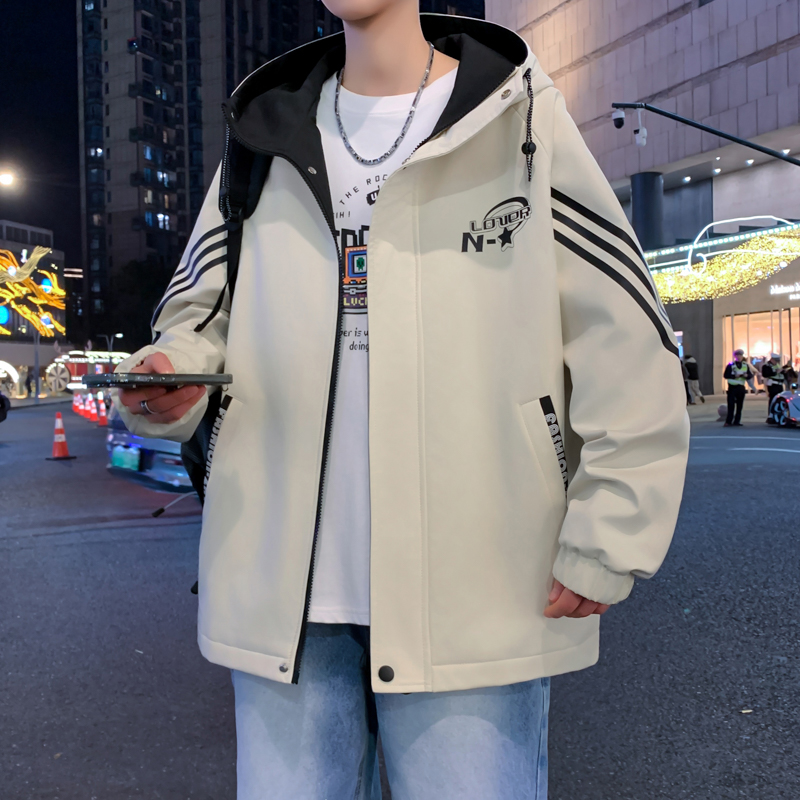 春秋装连帽外套男孩13初中学生休闲运动夹克15岁青少年大童冲锋衣