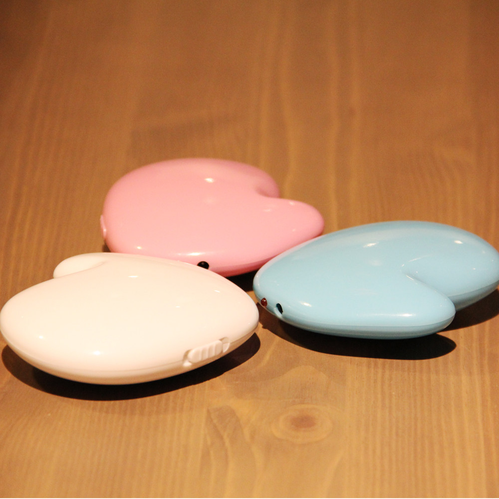PIPPI HAND WARMER PORTABLE MINI CREATIVE HEART SHAPED ELECTRIC WARMER USB RECHARGEABLE POWER BANK WARM BABY