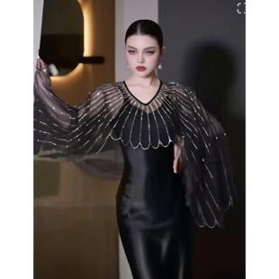 花瓣烫钻bling披肩女斗篷配旗袍礼服遮手臂外搭防晒衫前短后长女