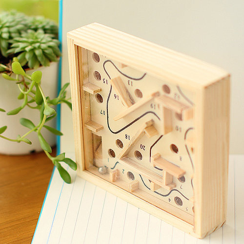 解谜桌面游戏迷宫平衡木制玩具