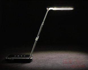 充电宝 CL2随身迷你创意LED台灯旅游带移动电源 新加坡CARD Light