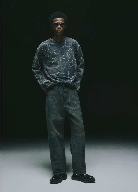 【拍下不退】国内现货paratrait25秋冬裂纹印花圆领长袖T恤