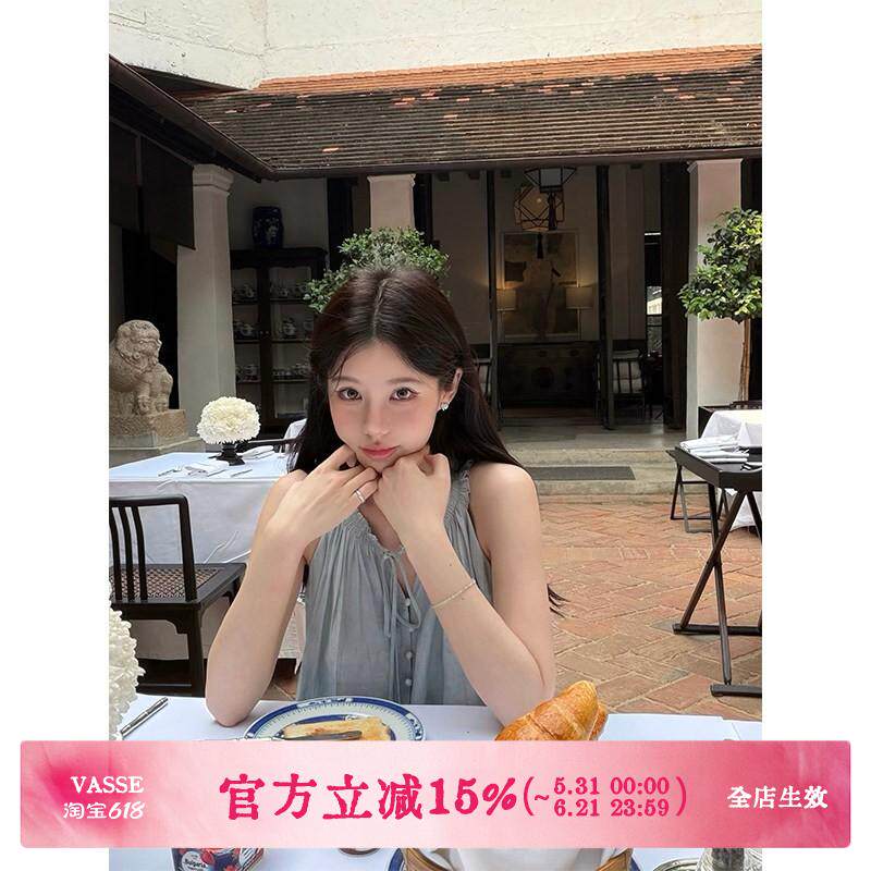 VASSE美蟹 蓝色扎染褶皱挂脖无袖连衣裙女夏夏日绑带松弛感短裙
