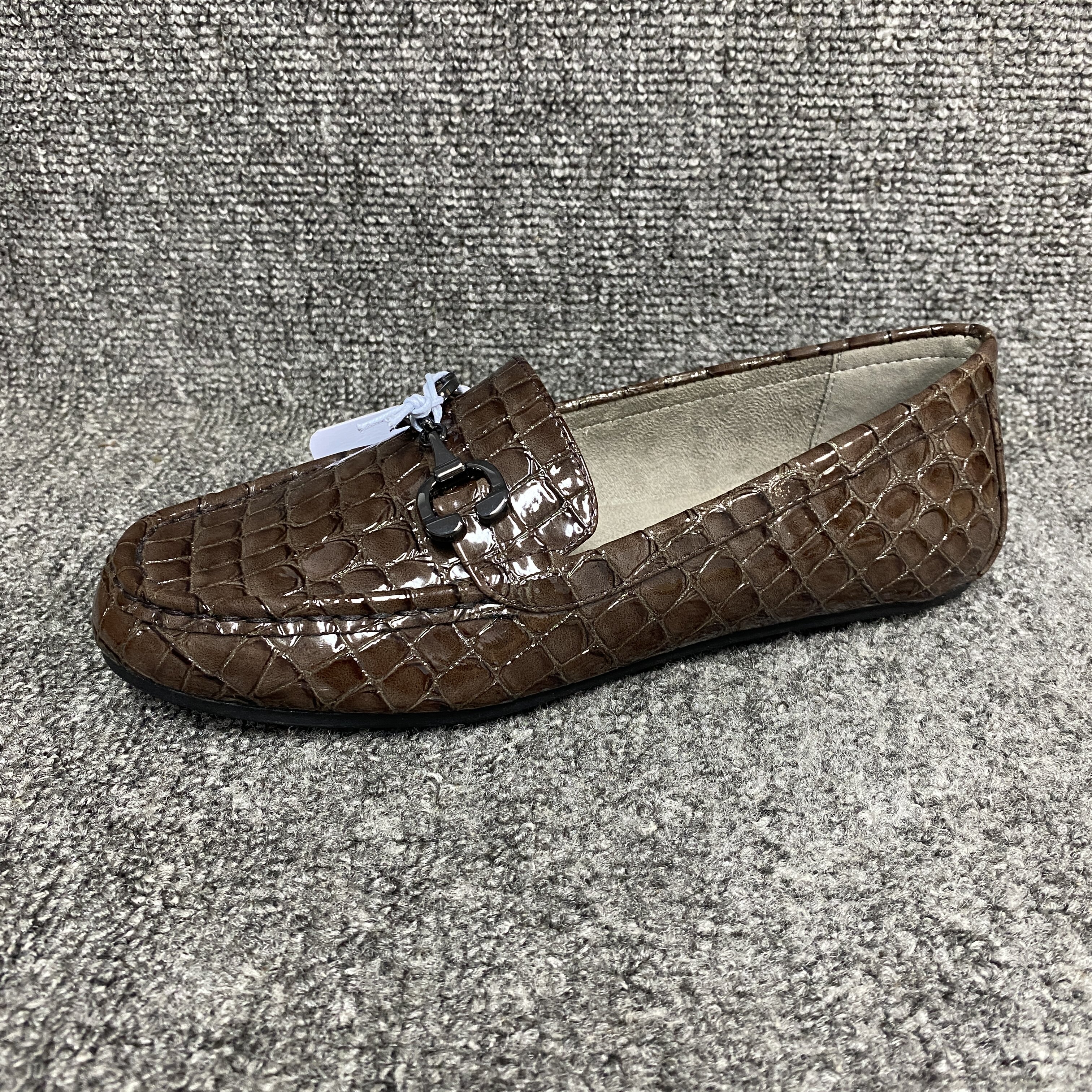 Aerosoles爱柔仕春秋新款简约休闲轻便柔软舒适防滑女单鞋豆豆鞋