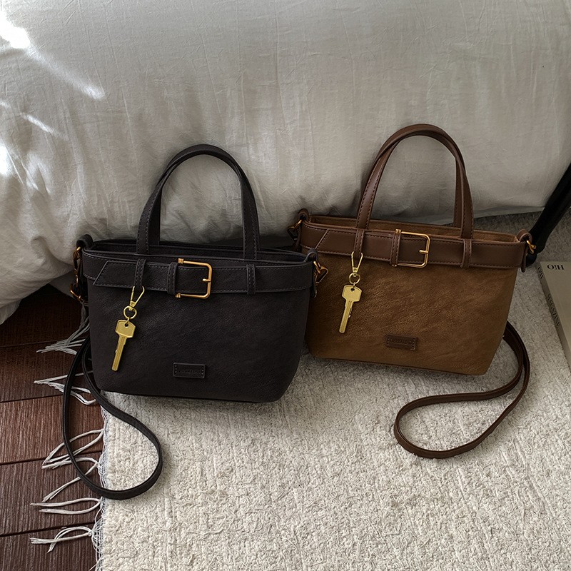 小众高级感通勤水桶包女士