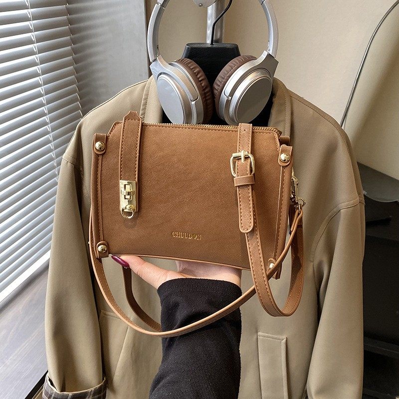 小众设计通勤洋气小方包女式2026新款高级感单肩斜挎手提包,箱包皮具/热销女包/男包,胸包,淘宝优惠券,粉丝福利购,淘宝优惠卷