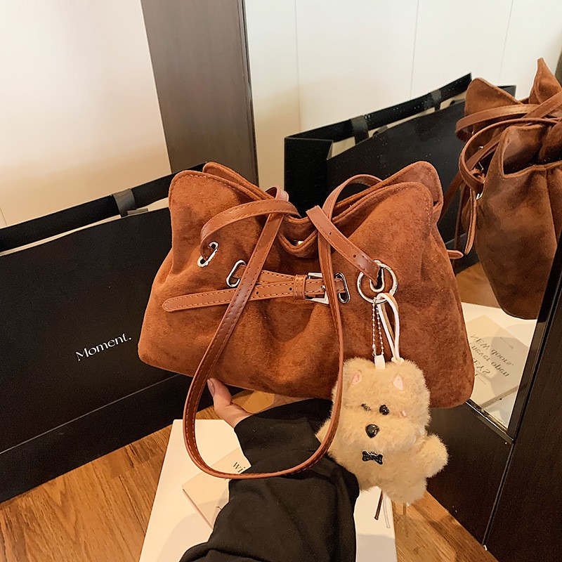 休闲麂皮托特包2025新款女