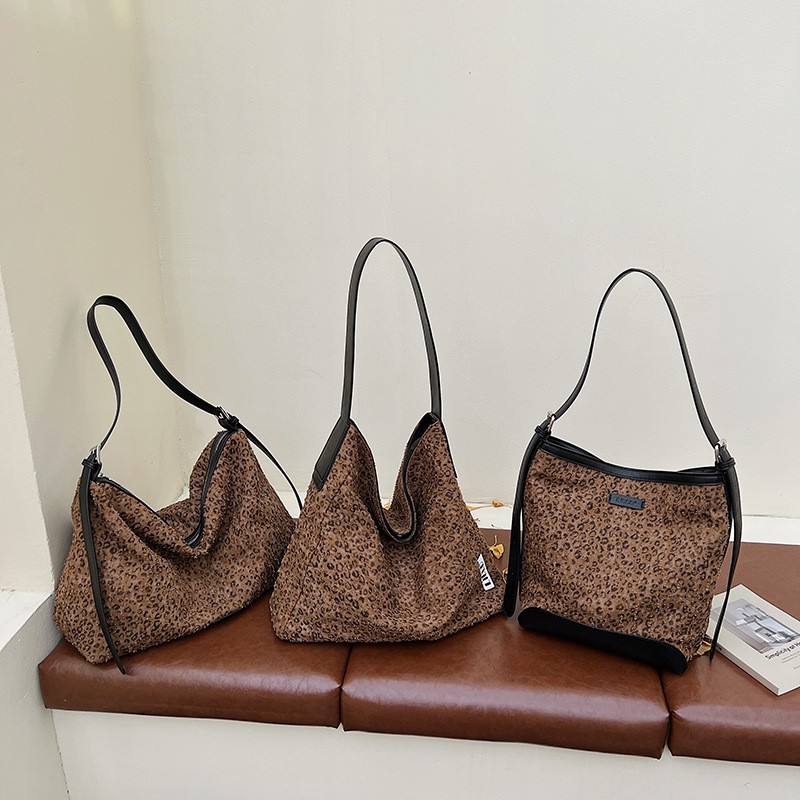 女包复古豹纹麂皮水桶大容