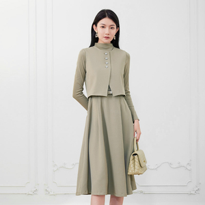 希区瑞普春秋法式精致气质显瘦风过膝散摆半高领连衣裙轻奢套裙