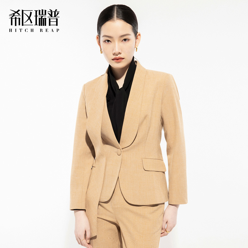 气质女神范总裁时尚商务正装