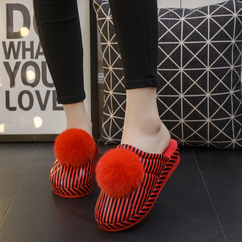 居家毛球坡跟防水厚底保暖月子鞋