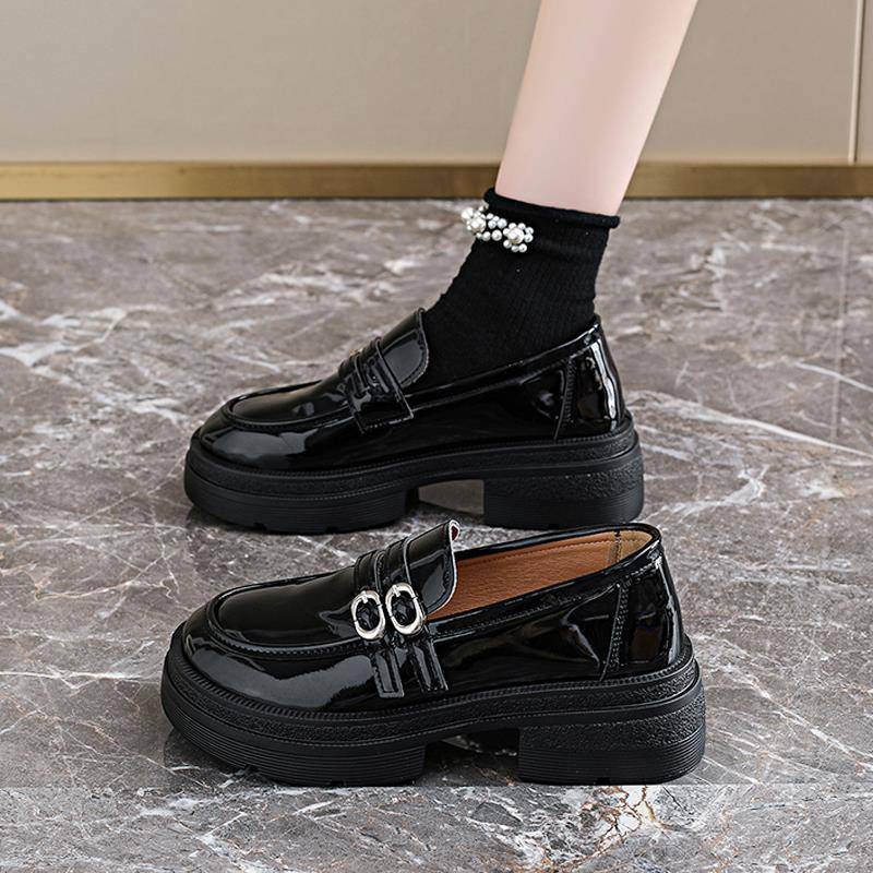 英伦风黑色小皮鞋女2025新款春秋一脚蹬厚底乐福鞋配裙子工作单鞋