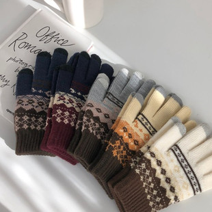 2023新韩系冬季可爱提花手机触屏骑车保暖加绒针织毛线分指手套女