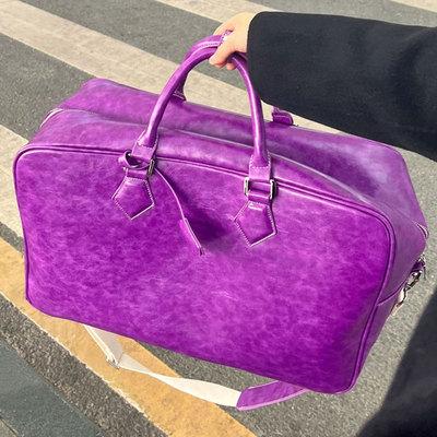 中古莓紫色旅行包2024新款机场健身包油蜡皮保龄球包波士顿枕头包