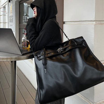 中性软皮凯莉包2025新款手提健身旅行铂金大包单肩腋下通勤托特包