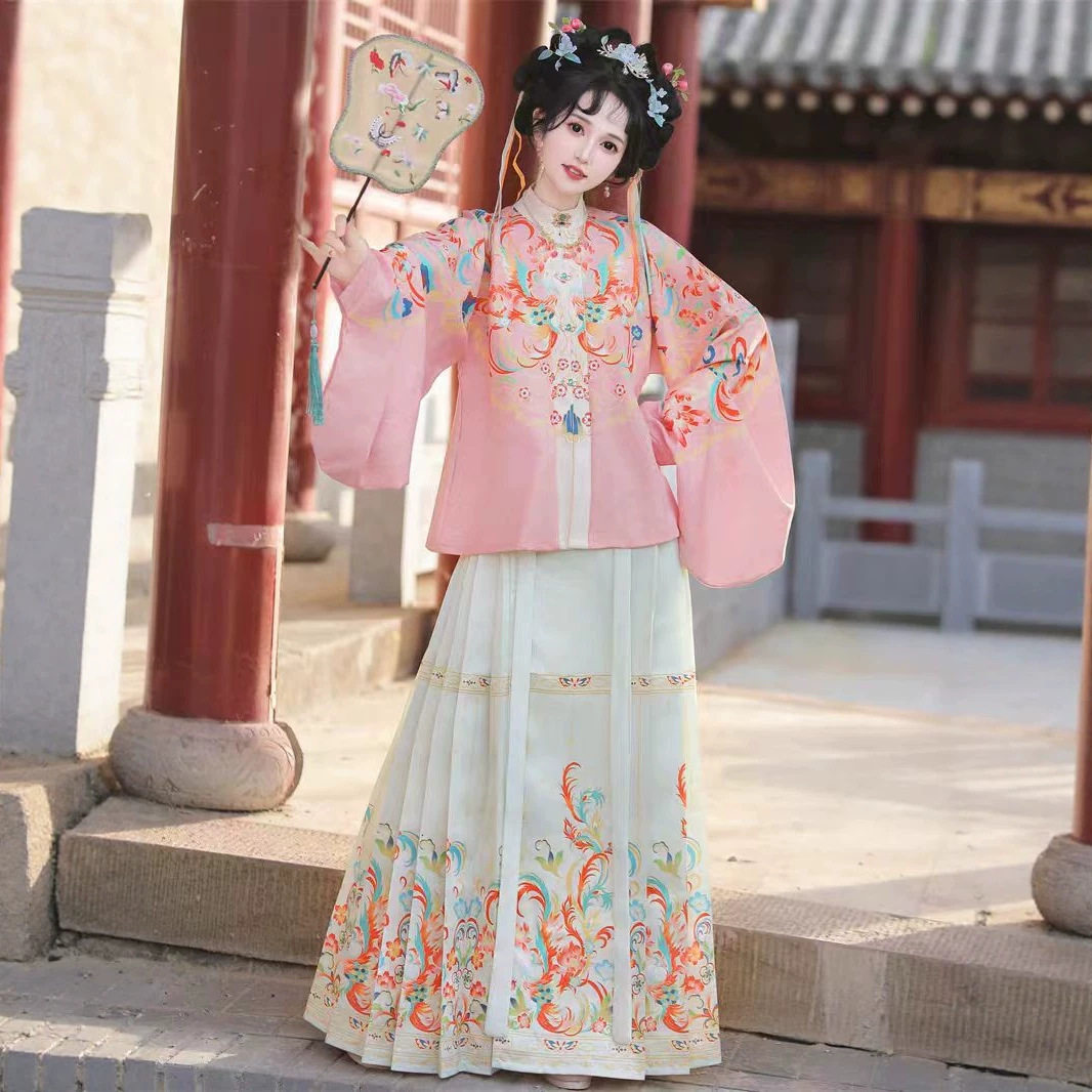 2026秋季新款明制汉服女琵琶汉服套装