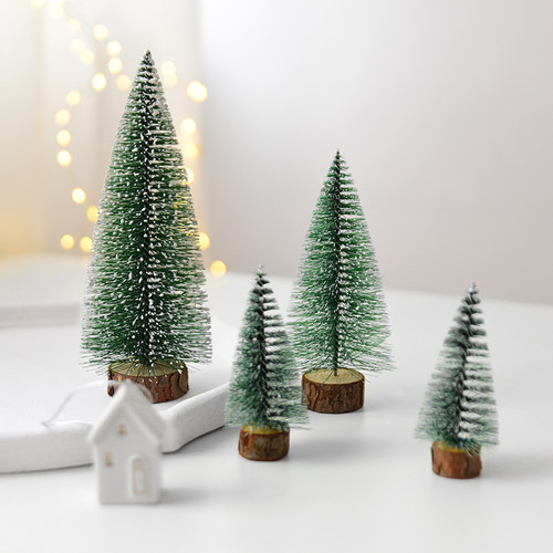 诺琪迷你圣诞树桌面摆件